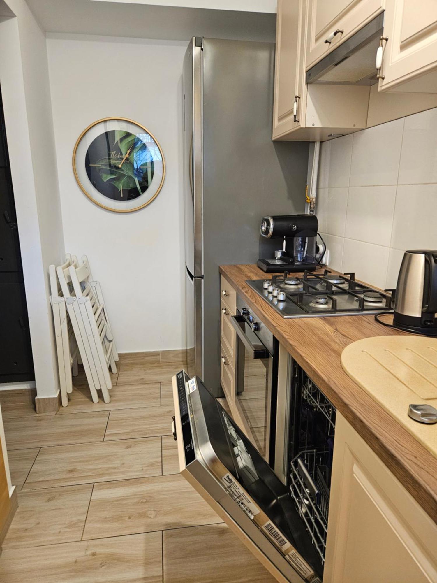Prudentia Apartments Sawa Варшава Экстерьер фото